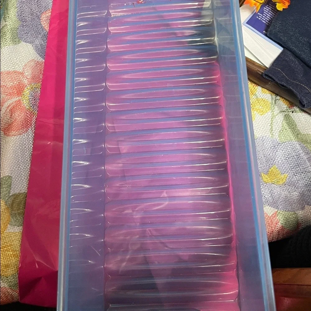 Tupperware FRIDGESMART Fruit Vegetable‎ Storage Container